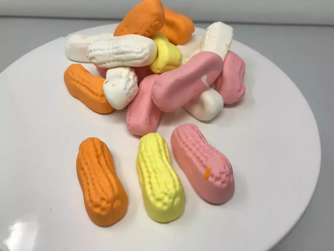 Beulah’s Candyland Unwrapped Bulk Candy Multi Color Circus Peanuts Marshmallow Peanuts 4 Pounds