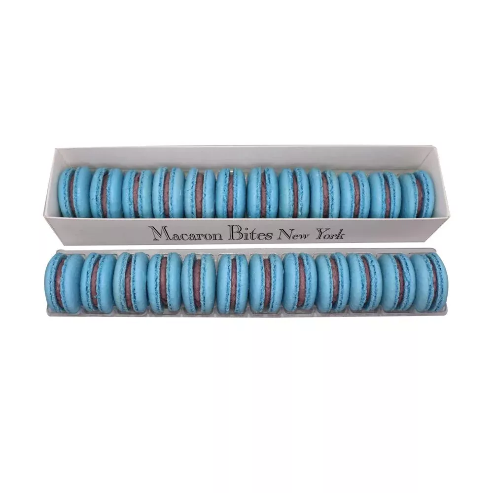 Macarons Gift Box Of 24 - Blueberry