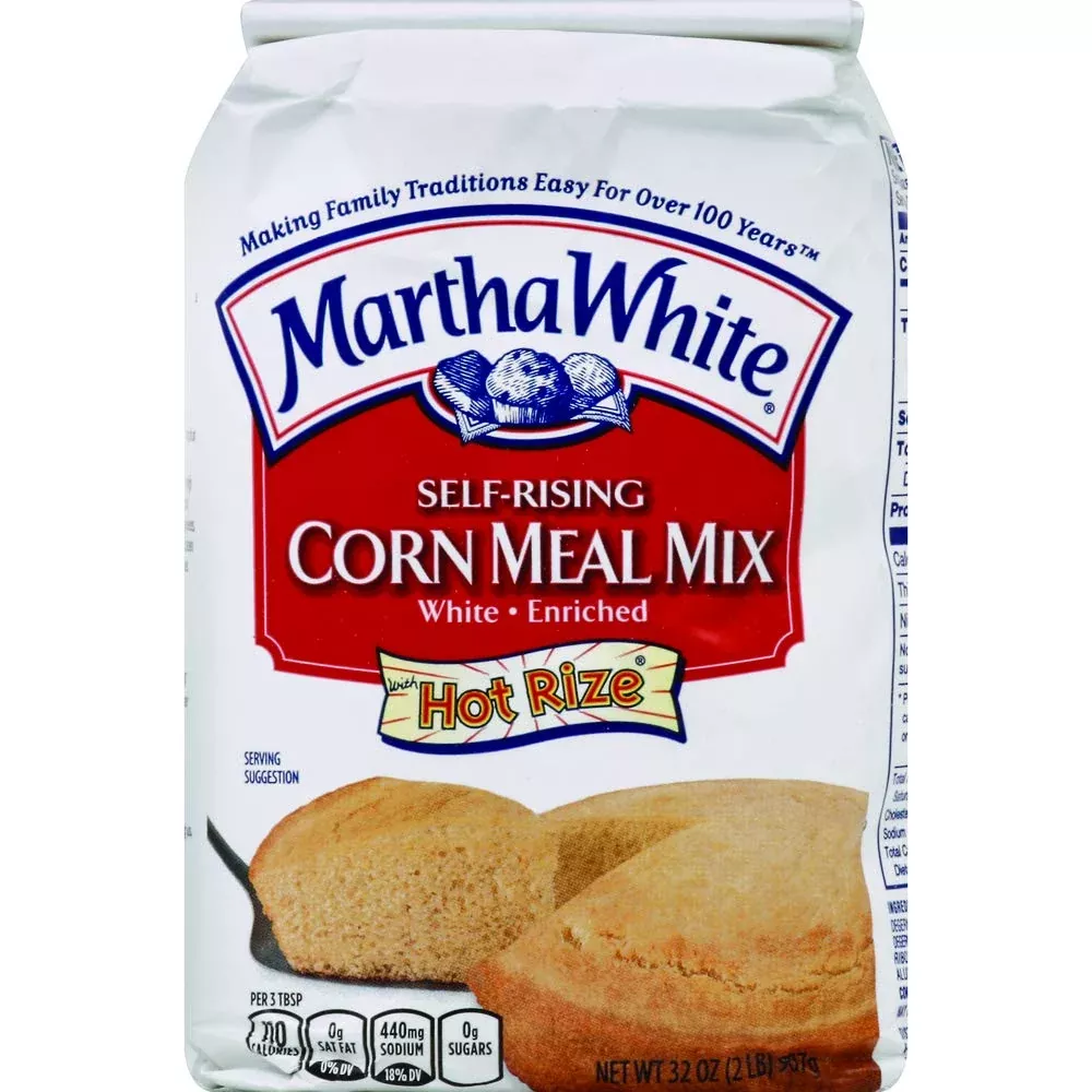 Martha White Self Rising Corn Meal Mix, 32 Ounce