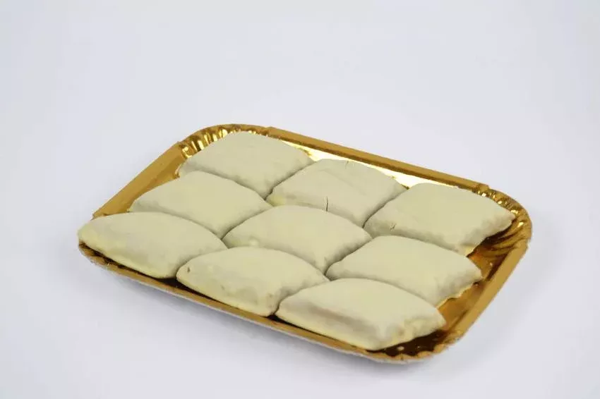 Mascolo White Mostaccioli Filled with Rum, 8.47 oz - 240g