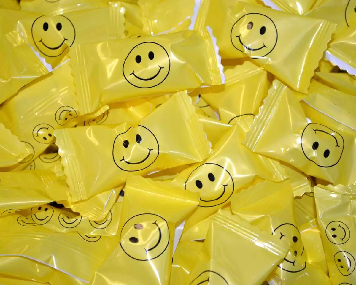 Smiley Face Wrapped Buttermints - 250 / Case