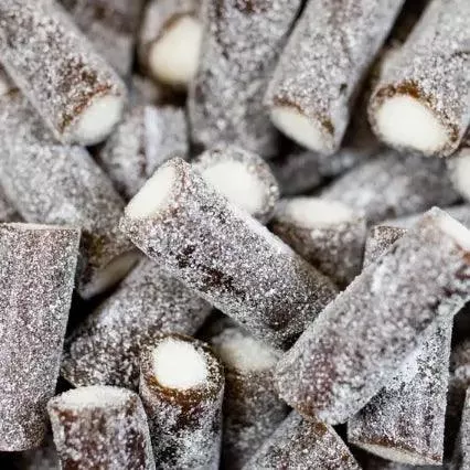 TOMS Sour Cola Mega Logs